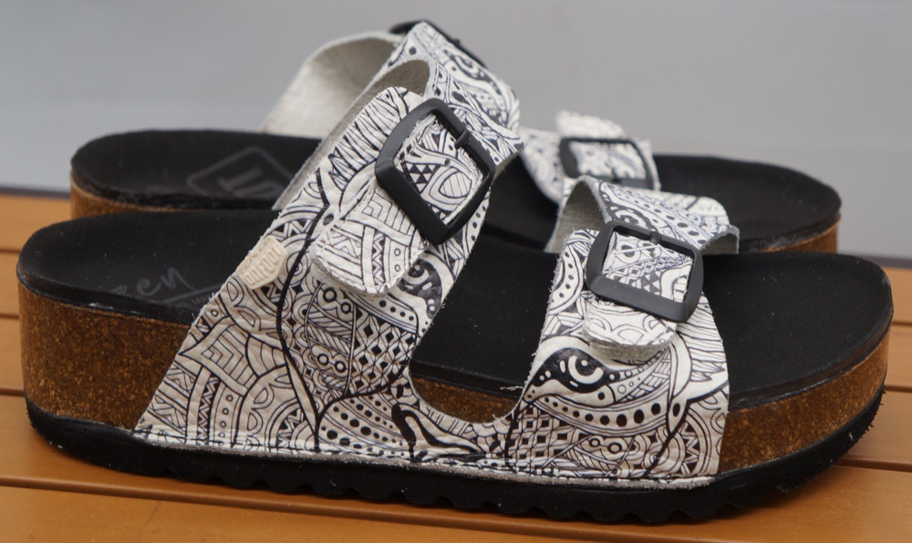 On Foot Zen Aurora 1110 sandals in the "Mandala Black/White" Size 40 Spain